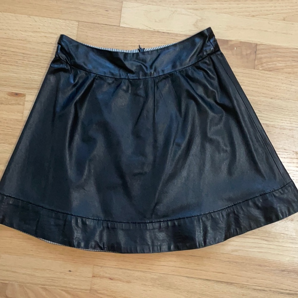 Leather skirt THE CUE, xs, mini